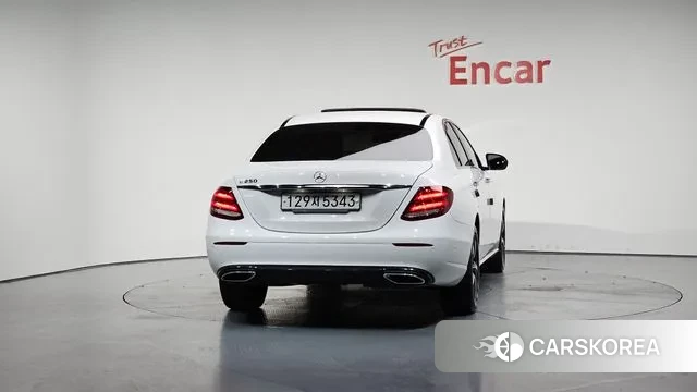 Mercedes-Benz E-Class W213 id 2995075 из Кореи 14