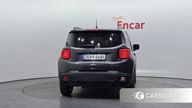 Jeep Renegade id 3759892 из Кореи 14