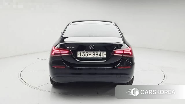 Mercedes-Benz A-Class W177 id 4262794 из Кореи 14