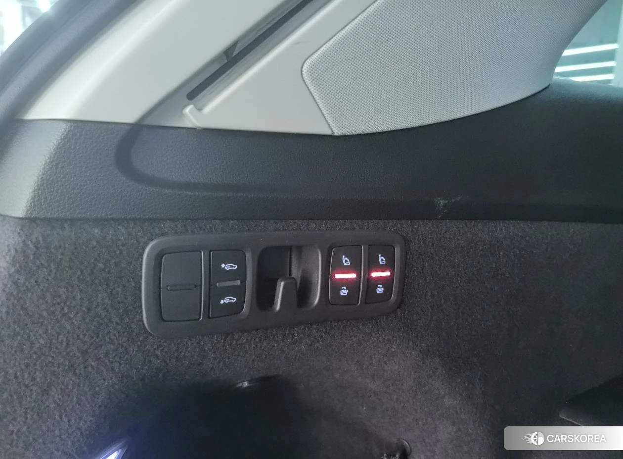 Audi Q7 id 4499105 из Китая 14