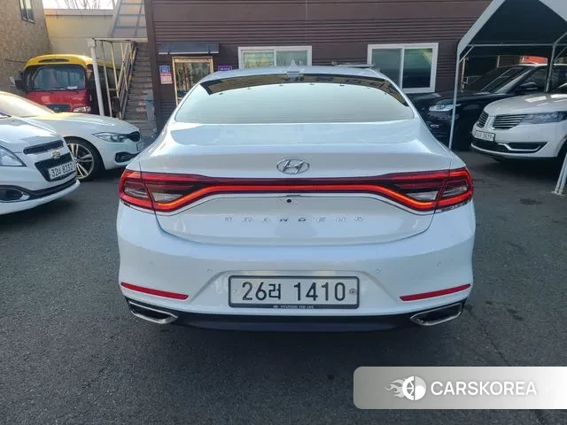 Hyundai Grandeur IG id 3647251 из Кореи 14