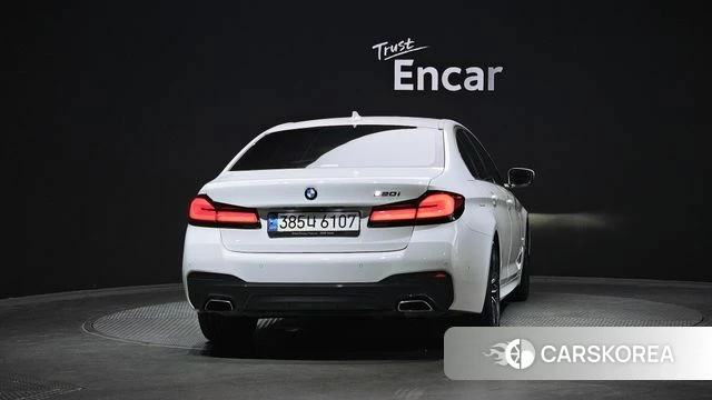 BMW 5 Series (G30) id 4489755 из Кореи 14