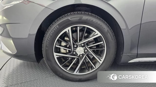 Hyundai The New Grandeur IG id 4642490 из Кореи 28