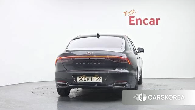 Hyundai The New Grandeur IG Hybrid id 4409310 из Кореи 14