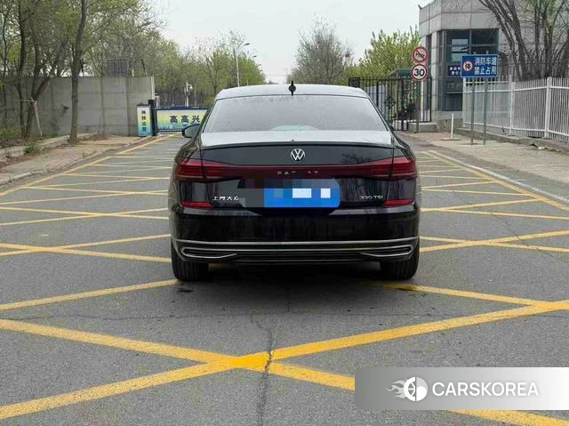 Volkswagen Passat 2023 Черный из Китая, фото 4
