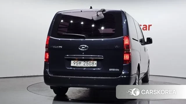 Hyundai The New Grand Starex id 3469924 из Кореи 14