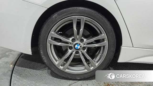 BMW 3 Series (F30) id 3917433 из Кореи 14