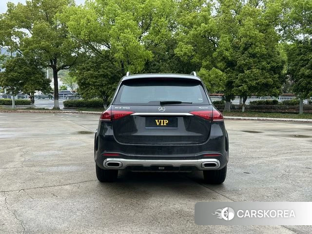 Mercedes-Benz GLE (import) 2021 Черный из Китая, фото 4