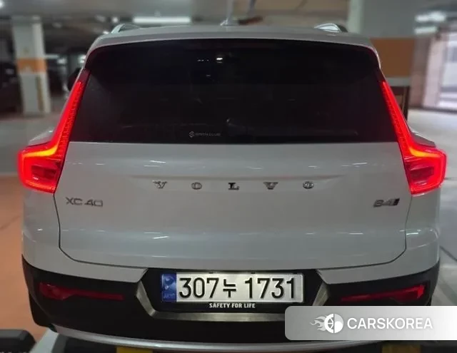 Volvo XC40 2024 Белый из Кореи, фото 4