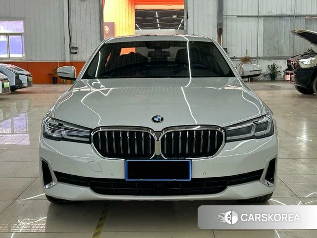 BMW 5 series 2021 Белый из Китая, фото 4