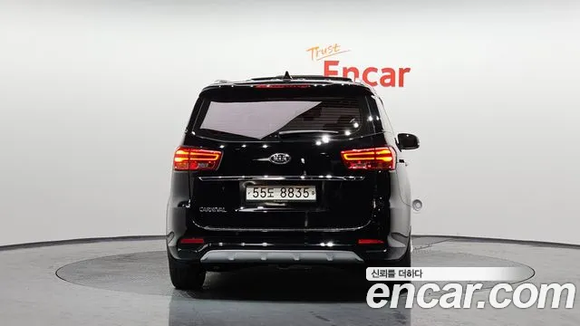 Kia The New Carnival id 2476776 из Кореи 14