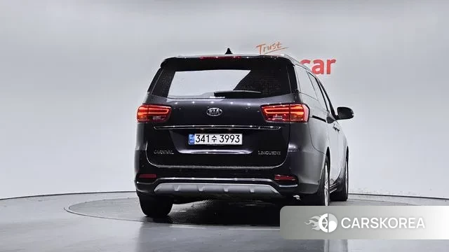 Kia The New Carnival id 3197958 из Кореи 14