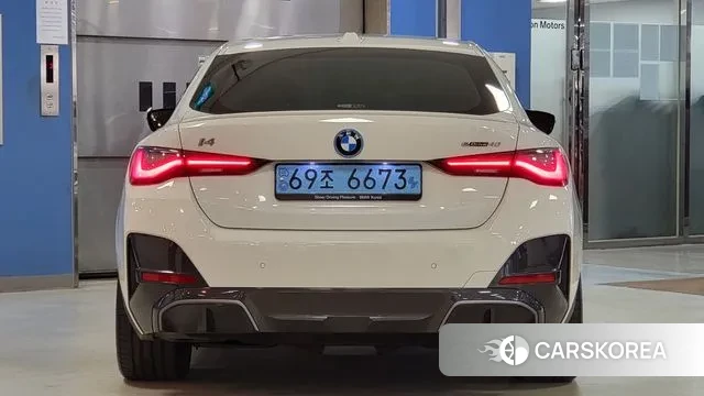 BMW i4 id 3696577 из Кореи 14