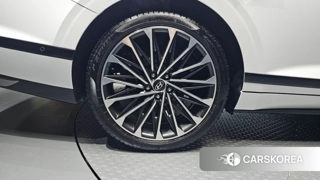 Hyundai Grandeur Hybrid (GN7) id 4870914 из Кореи 27