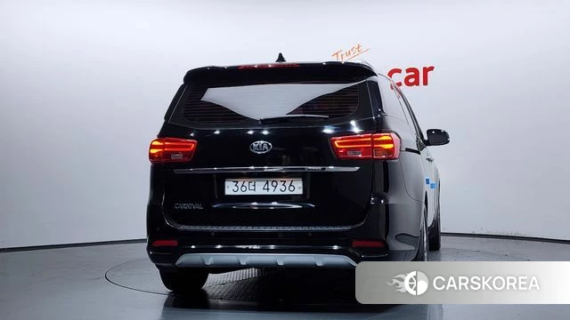 Kia The New Carnival id 4447821 из Кореи 31