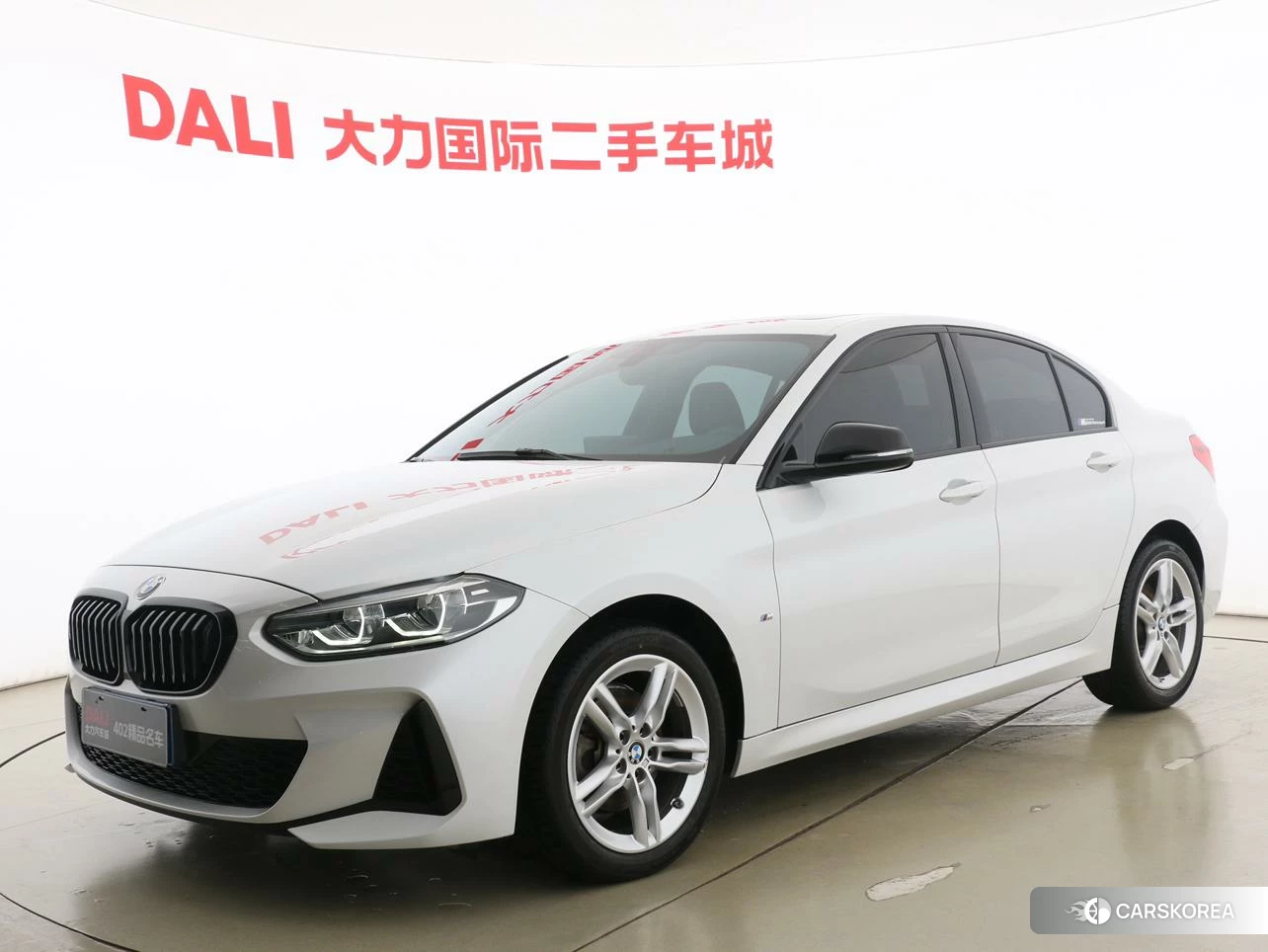 BMW 1 series id 4467353 из Китая 10