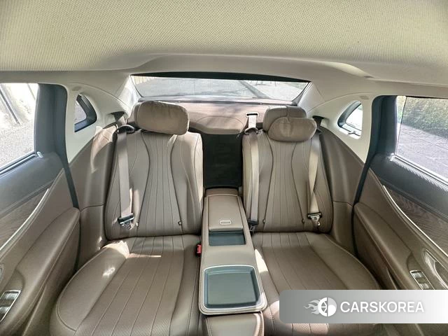 Mercedes-Benz E-class id 4328495 из Китая 17