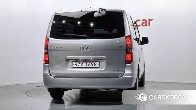 Hyundai The New Grand Starex id 3942606 из Кореи 14