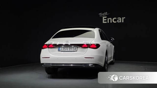 Mercedes-Benz E-Class W214 id 3883098 из Кореи 14