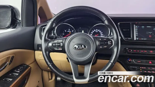 Kia All New Carnival id 2766085 из Кореи 14