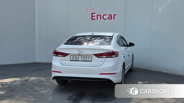 Hyundai Avante AD id 3801692 из Кореи 14