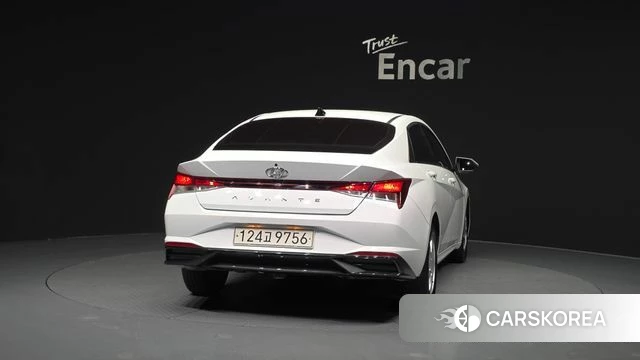 Hyundai Avante (CN7) id 3923417 из Кореи 14