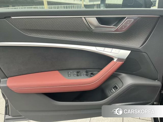 Audi A7L id 4274178 из Китая 11
