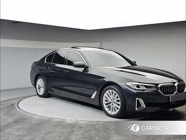 BMW 5 Series (G30) id 3356011 из Кореи 14