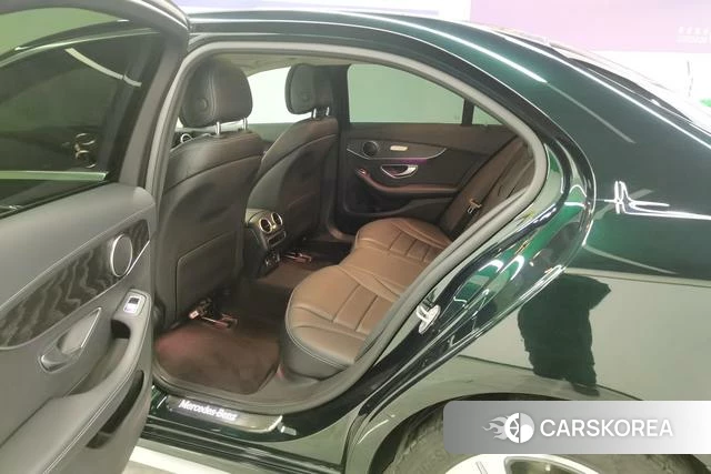 Mercedes-Benz Class C id 4208128 из Китая 11