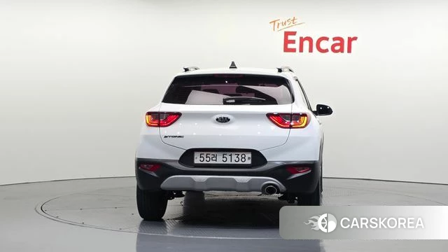 Kia Stonic id 4672620 из Кореи 24