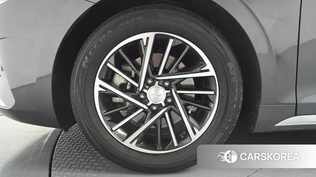 Hyundai The New Grandeur IG id 4727178 из Кореи 28