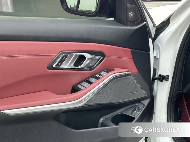 BMW 3 series id 4297665 из Китая 16