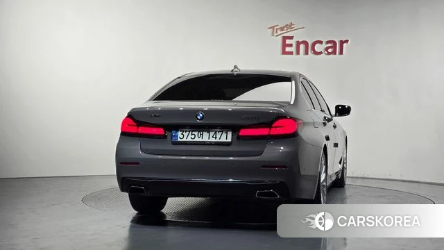 BMW 5 Series (G30) id 4507530 из Кореи 28