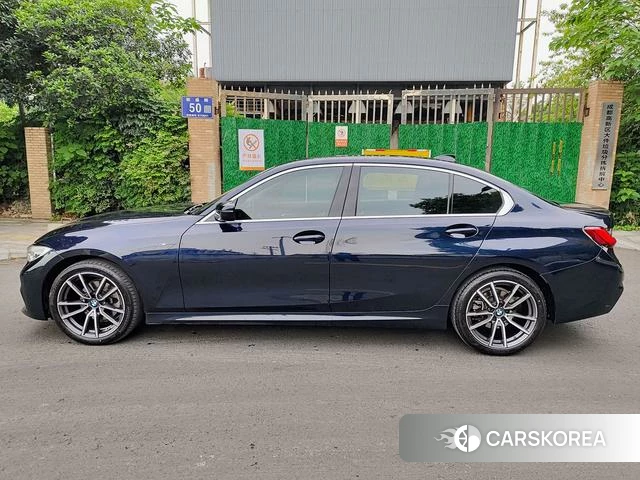 BMW 3 series 2022 Черный из Китая, фото 4