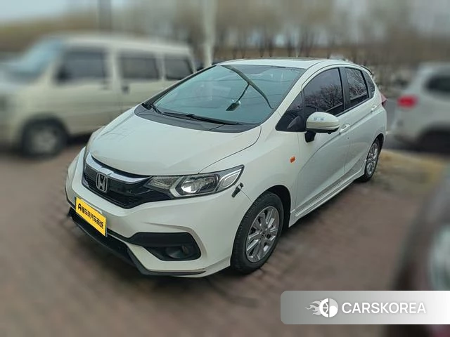 Honda Fit 2019 Белый из Китая, фото 4