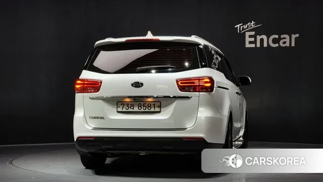 Kia The New Carnival id 3480231 из Кореи 14