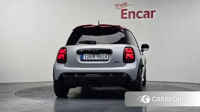 Mini Cooper S id 3713119 из Кореи 14