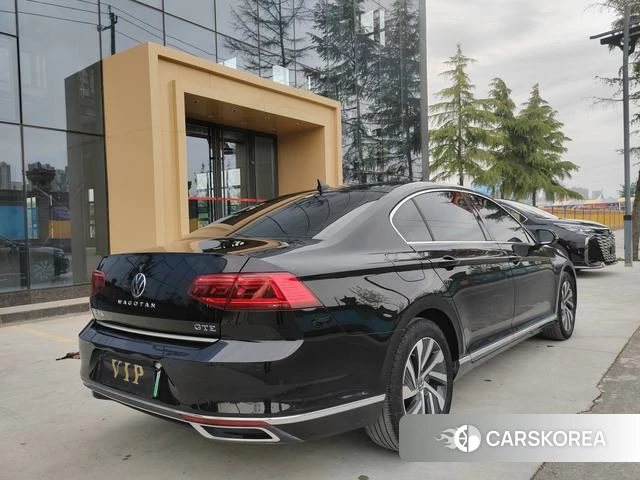 Volkswagen Magotan PHEV 2021 Черный из Китая, фото 4