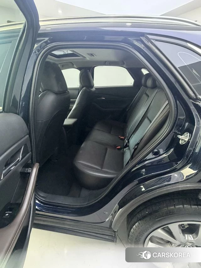 Mazda CX-30 id 4301676 из Китая 13
