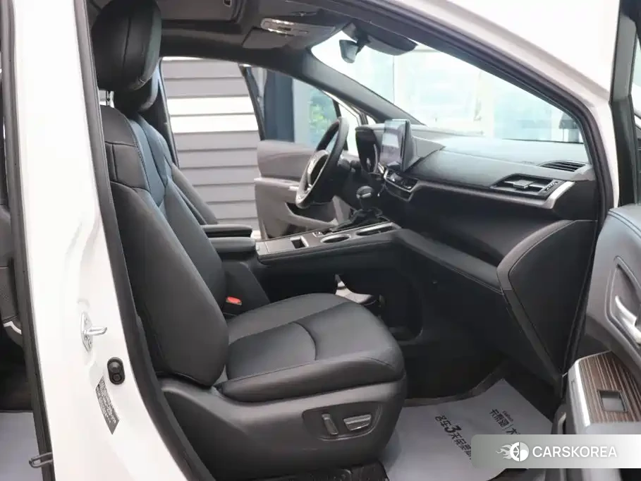 Toyota Sienna id 4600528 из Китая 26