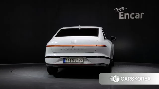 Hyundai Grandeur (GN7) id 3348251 из Кореи 14