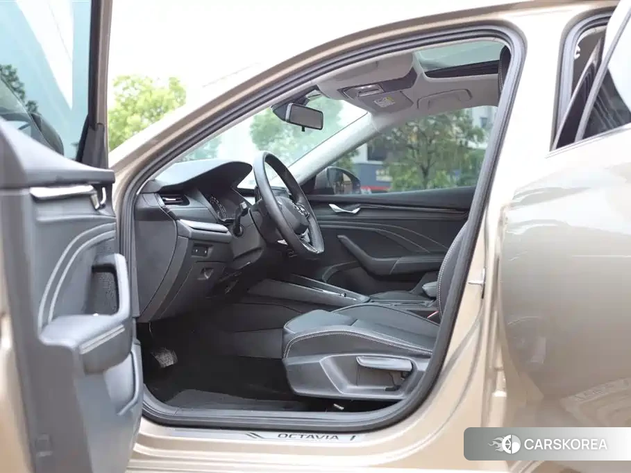Skoda Octavia id 4628220 из Китая 12