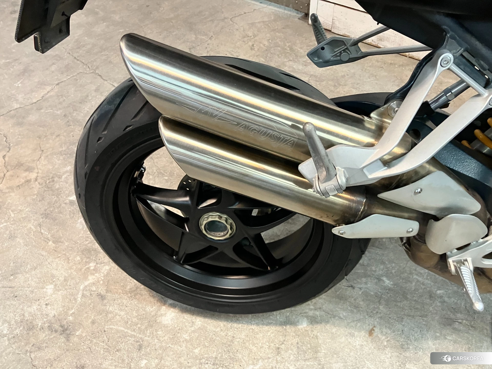 Проданный MV AGUSTA BRUTALE 920 id 4313062 из Японии, фото 21