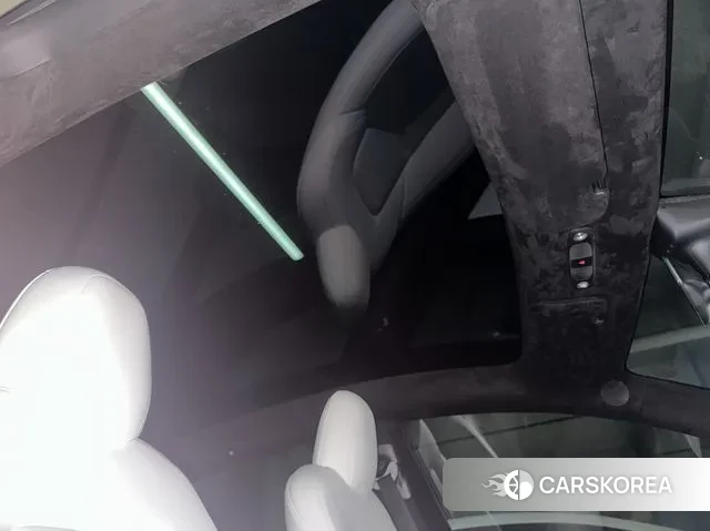 Tesla Model Y 2022 Белый из Кореи, фото 4