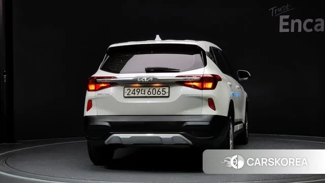 Kia Seltos id 3191558 из Кореи 14