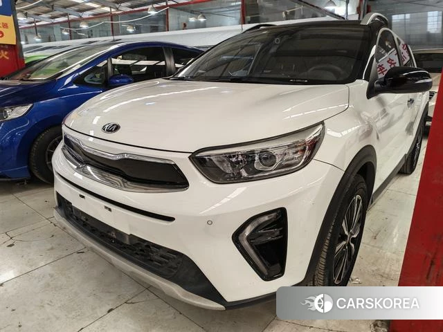 Kia Yi Ran 2021 Белый из Китая, фото 4