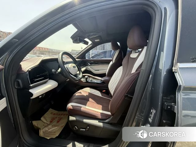 Geely Automobile Xingyue L 2022 Синий из Китая, фото 4