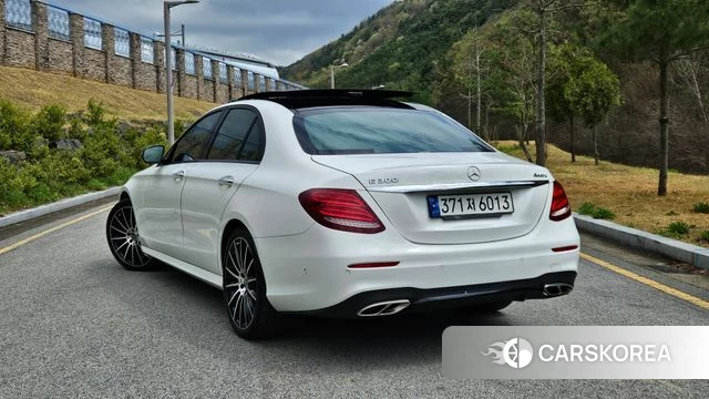 Mercedes-Benz E-Class W213 id 3916966 из Кореи 11