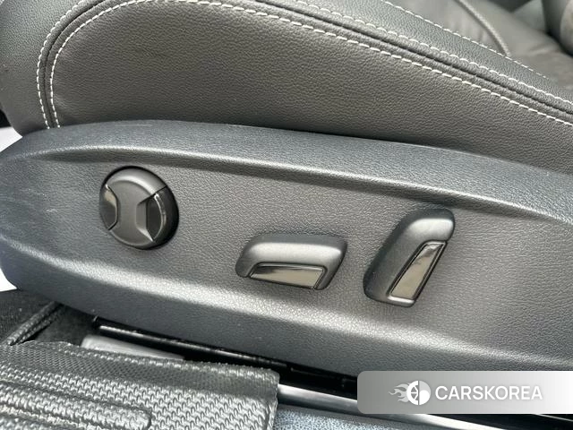 Volkswagen Magotan id 4297551 из Китая 16
