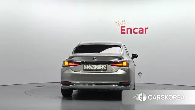 Lexus ES300h 7th generation id 3384934 из Кореи 14